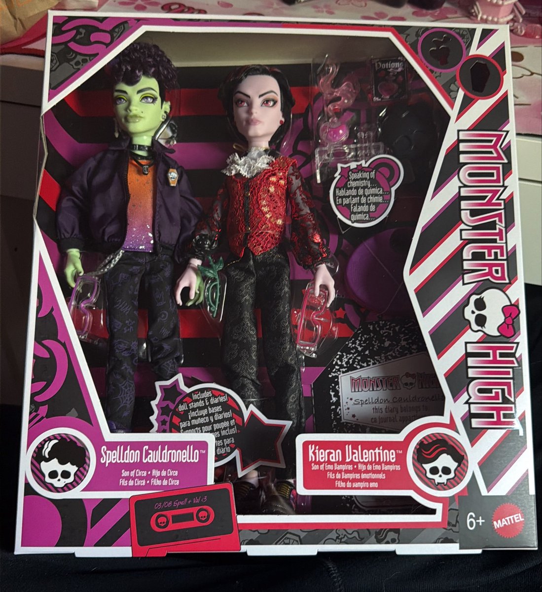 prettyfuldoll's tweet photo. Okay who wanna trade something for these fucks https://t.co/ezoCkVaHHD
