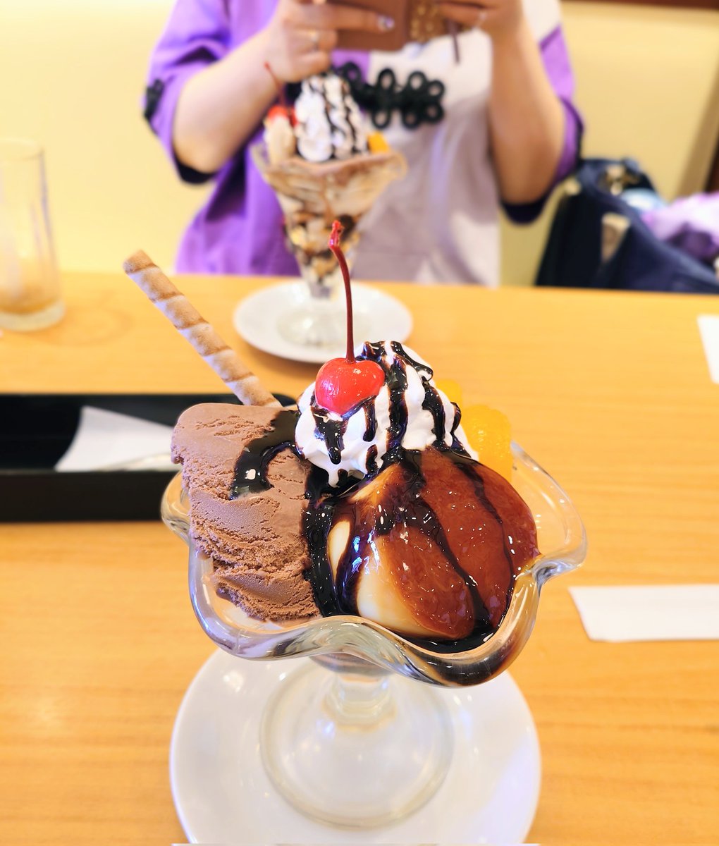 RPG_kosodate's tweet photo. 身体をメンテしてきた。

そのあとエビフライハンバーグ定食食べて、 プリンサンデー食べた🍤🍮

健康とカロリー摂取は両立できる（笑）

👇️https://t.co/KGH98HaUyA https://t.co/U3iuG0SBfn