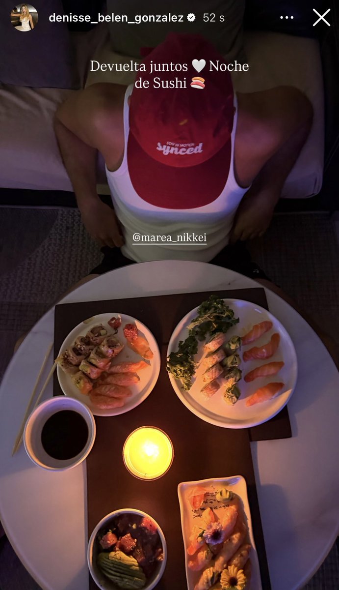 sirenitxgh's tweet photo. “Devuelta juntos 🤍 Noche de sushi 🍣”

los amo, plancito de hogar baunisse y sushi 🏡🤍 https://t.co/fKWIgkYKPF