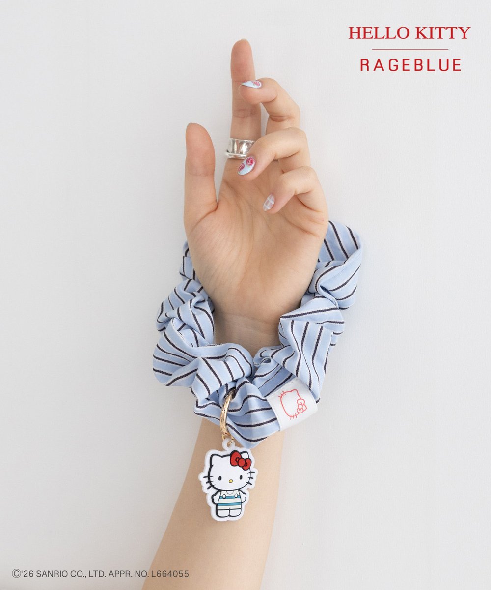 RAGEBLUEpress's tweet photo. ＼いよいよ本日発売！／

夏らしいマリンボーダー柄シュシュ。
ラバーストラップは取り外しも可能！

#ハローキティ        
#RAGEBLUE 
       
▼アイテム詳細はこちら▼
https://t.co/9chZWFFvcI https://t.co/ifPhj2e5wr