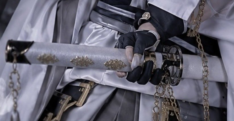 you_desuna's tweet photo. 「さあ、大舞台のはじまりだ」

＊Cosplay＊

刀剣乱舞

鶴丸国永 / (@you_desuna ) https://t.co/QuotMRwqng