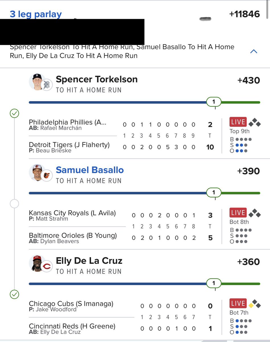YGFR_OG's tweet photo. @MLBHR ✅✅✅Clutched up like a real one 🔥 https://t.co/tBj3SDZaQb