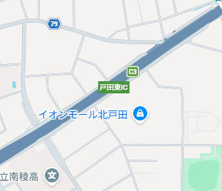 seikatsu_kun_jp's tweet photo. 外環道で大型トレーラーの積み荷が崩れ落ちる　運転の男性が死亡

大型トレーラーが何らかの理由で急ブレーキを踏んだ際に、積んでいた細長い鉄鋼材が崩れ落ちた

これによりトレーラーの運転席部分が潰れ、運転していた50代の男性が死亡しました

急ブレーキを踏んだ理由は？
煽り運転された？ https://t.co/wuQVMM5kX9