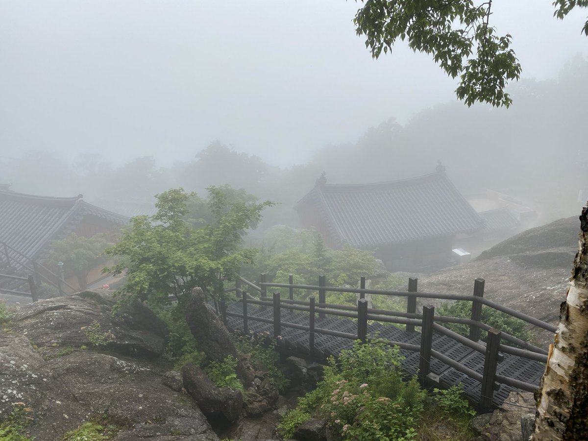 road0608's tweet photo. 지리산  법계사 https://t.co/7XY2exwvz4