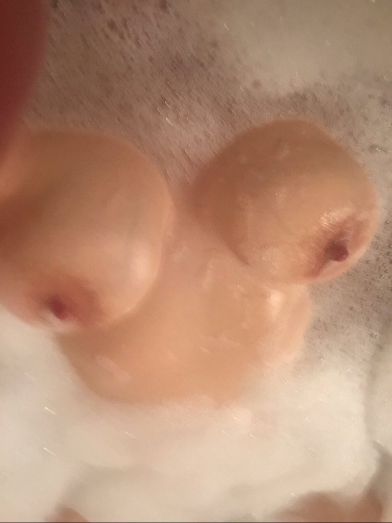 jns_4fun's tweet photo. @Milf_Promo https://t.co/Rq67SBsRoL