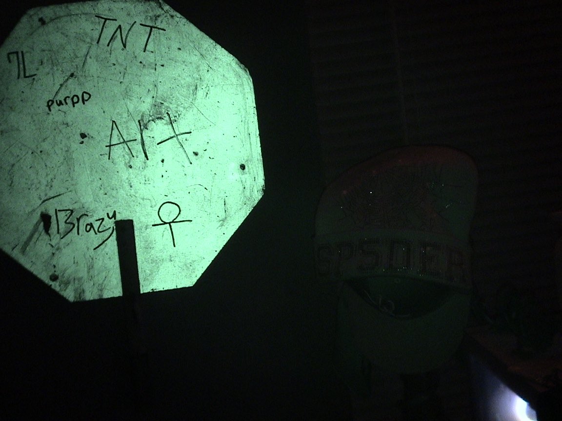 7Lbrazy's tweet photo. Night vision 2 brazy https://t.co/VpDFSS73GT