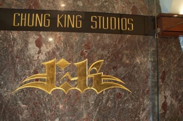 RoyalTMixes's tweet photo. Iconic albums after Legendary albums all done at the King! @CKstudioNYC 👑 #grammys #platinumartist #riaa #recordingartist #Diamondartist #UMG #WarnerBrothers #Sonymusic #nevevr72 #SSL9000J #mixingengineer #musicproducer @antelope_audio @amsneveltd @AvidProTools https://t.co/6A7eWykkQd