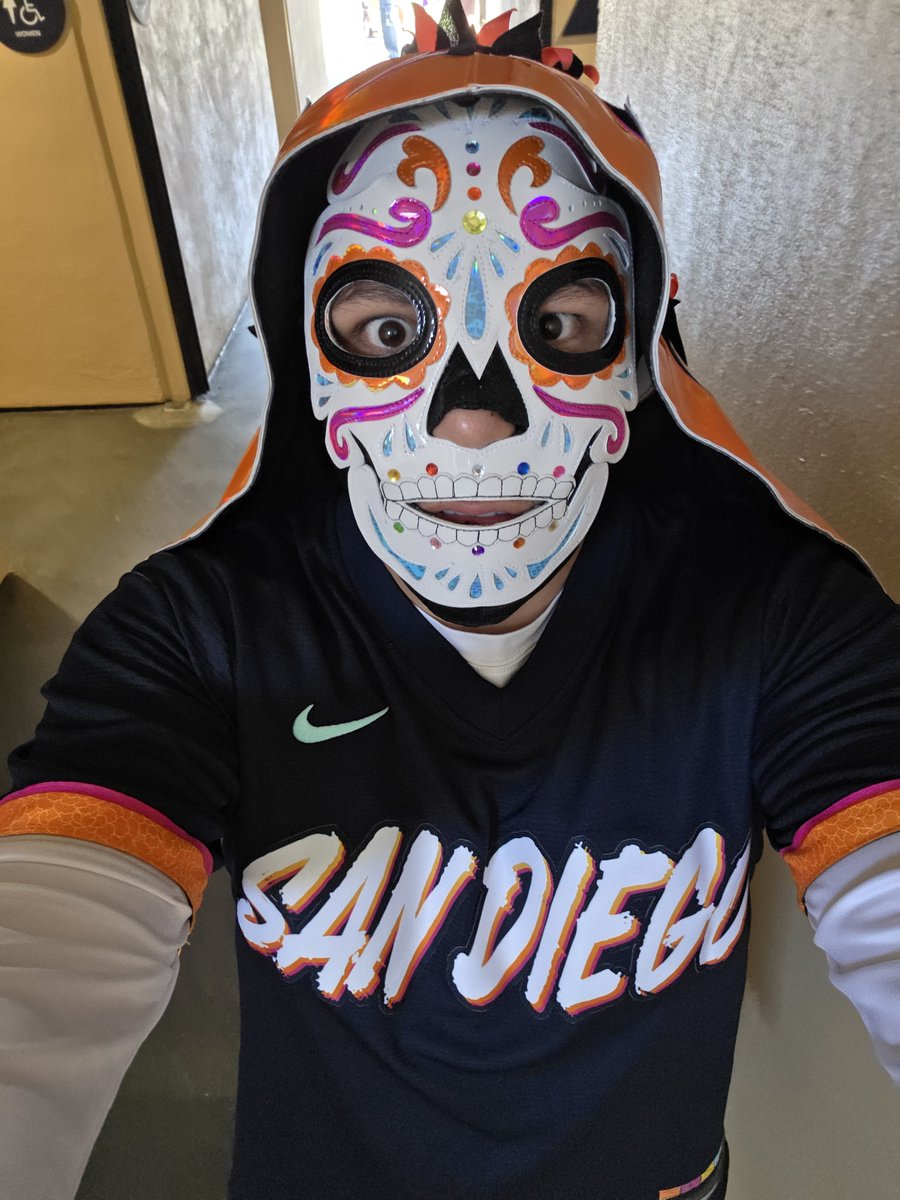 RiesgoDude's tweet photo. LFGSD @Padres https://t.co/wdysu7rUMC