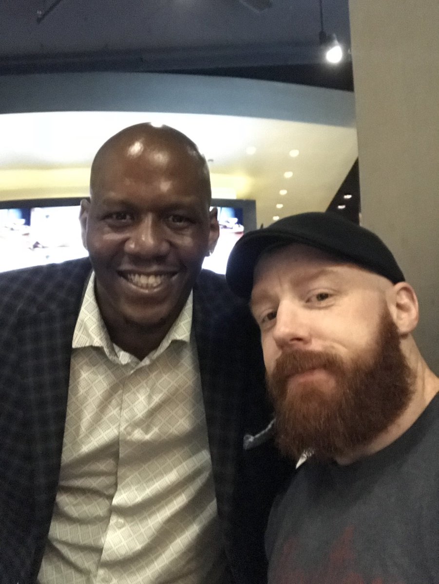 modestmenmedia's tweet photo. My guy @SFarrellyPro! It’s been incredible watching you deliver the very best to the sport! Salute!

We need an updated picture! https://t.co/bDJyFQFXSw