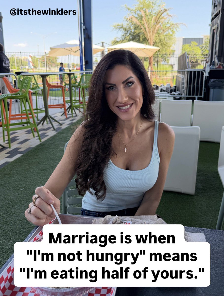 ItsJoshWinkler's tweet photo. Over 22 years and I have yet to finish my own meal!
Send this to your better half if you can relate. #happywifehappylife #couplecomedy #marriagehumor #marriedlife #couplegoals https://t.co/fr4OFymXXj