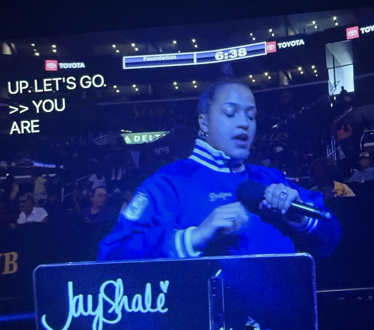 AMG_011's tweet photo. @jayshale_ from the twitch nights to being the sparks official DJ 🎉 we made it 😂 https://t.co/xZxk8LUgXQ