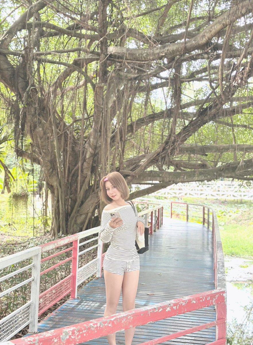 Evedgrn's tweet photo. ฝนตกบรรยากาศดีแบบนี้ทำอะไรดี🤪🥰 #สาวสอง #สาวสองมีงู #รับงานขอนแก่น #ขอนแก่น #ขอนแก่นในเมือง #ชายแท้ชอบสาวสอง #ขอนแก่นนัดเยส #ชุ���แพ #ภูเขียว https://t.co/TOcgFtzQ5C