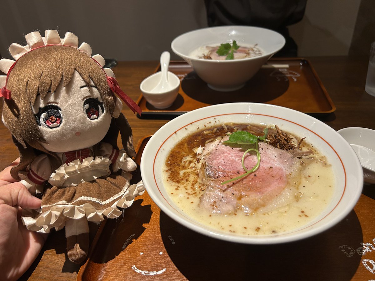 tuziyoshi's tweet photo. いつまでどこまでなんて

正常か異常かなんて

考える暇も無い程

歩くのは大変だ

楽しい方がずっといいよ

ごまかして笑っていくよ

大丈夫だ あの痛みは

忘れたって消えやしない https://t.co/QwItkOpZ0M