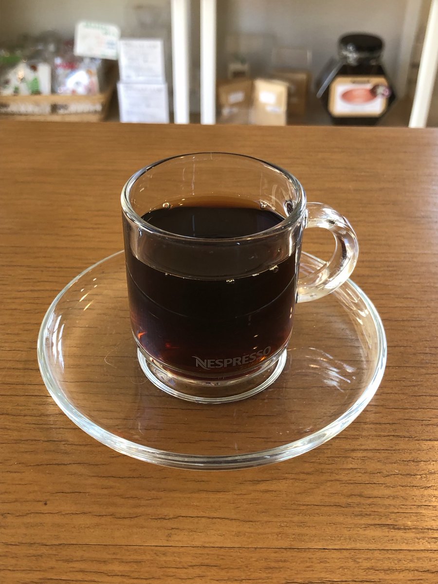 Hikoujima953's tweet photo. ＊2026年7月11日＊
こんにちは♪
急に酷暑です！
熱中症警戒ですね👀

本日も焙煎出来上がりました。
暑いですが、ご来店をお待ちしてます♬

珈琲豆店【飛行島】
営業日時:木曜〜日曜10時〜17時
入口と🅿️は北側の細い道路からとなります♬

#自家焙煎コーヒー豆
#宮城県白石市
#調布市 https://t.co/oX5k0yDO1D