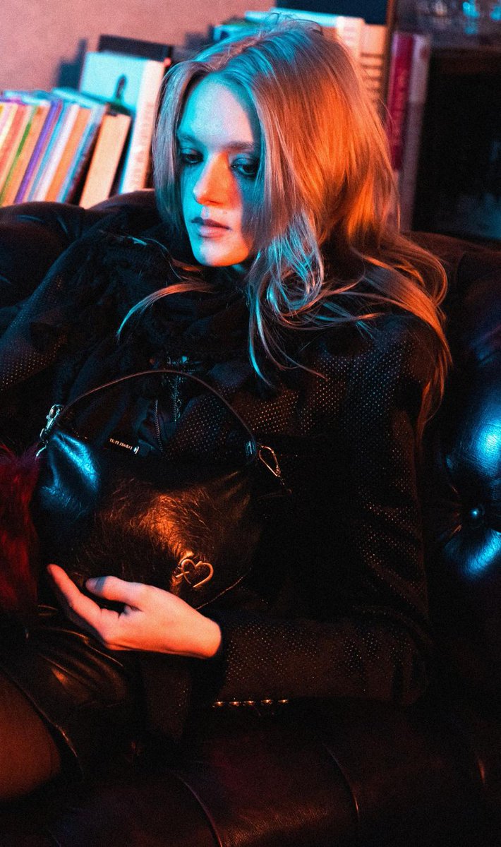 fashionsnap's tweet photo. &amp;TEAMのニコラスが、セレクトショップ「ヌビアン」との協業による初のファッションプロジェクト「ウェノ・イズム」を始動。アイテムデザインでは、台湾をルーツにアジアやアメリカなど多様な文化圏での経験を持つニコラスの感性を反映。 https://t.co/f3RUPn6R1A