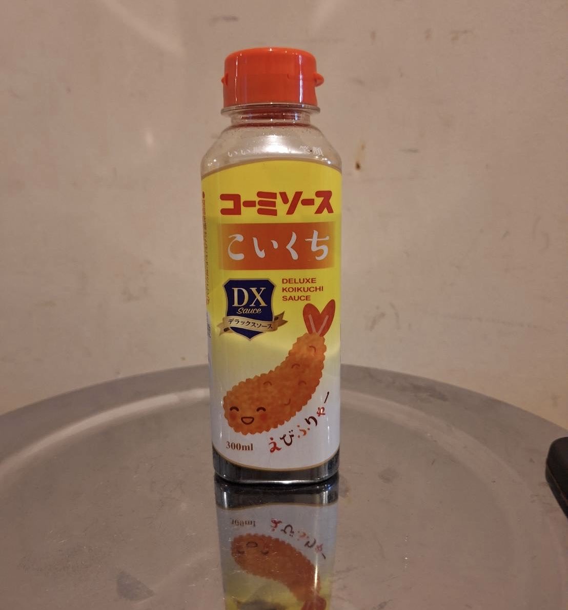 kuroyanagi440's tweet photo. ツアー2日目頑張ります！🐈‍⬛
お土産に俺のイチオシ
#コーミソース はいかが？
値段は高いがいい味です🐾 https://t.co/uD1xx7ZjLp