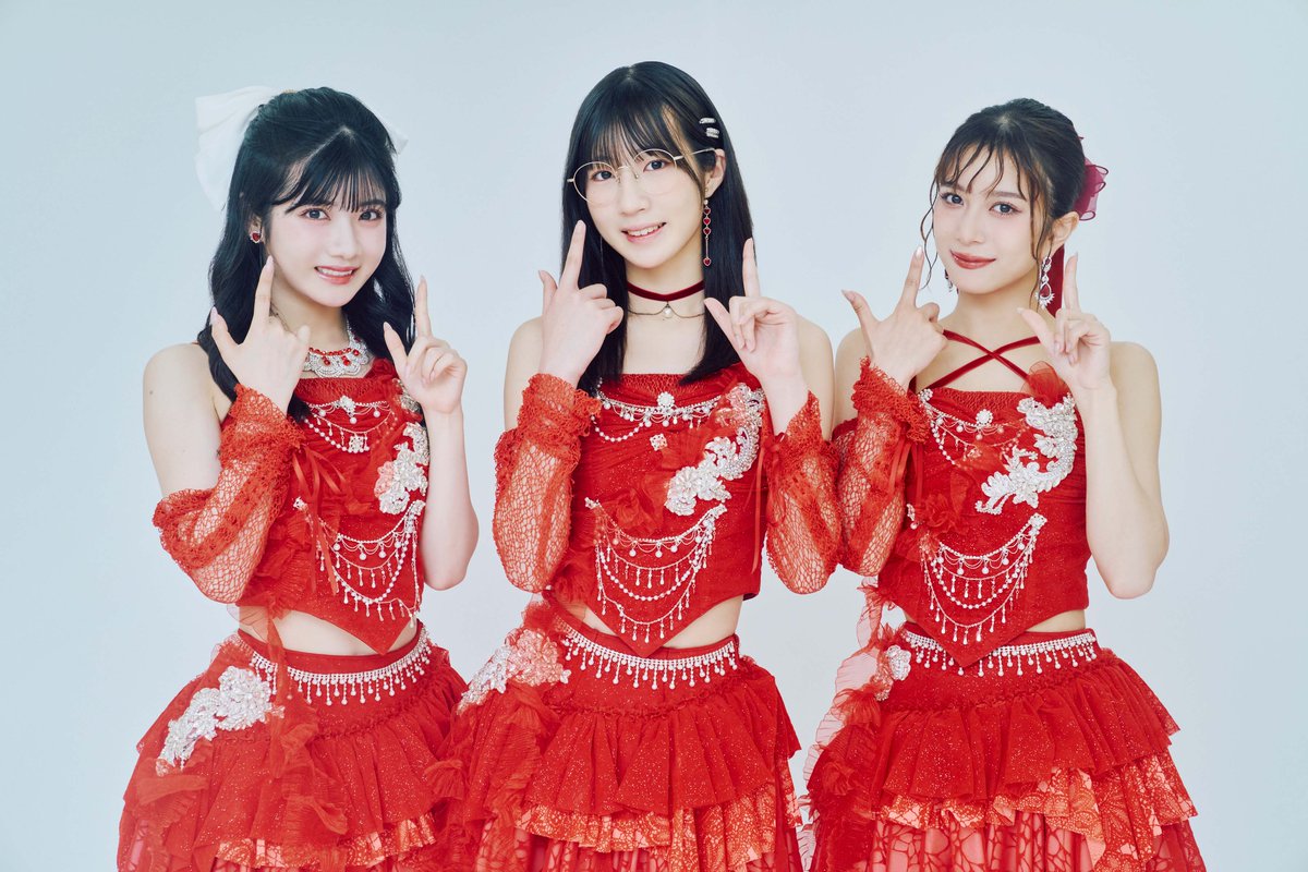 encountofficial's tweet photo. 【 #ENCOUNT 𝐈𝐧𝐭𝐞𝐫𝐯𝐢𝐞𝐰 】

盛れミが話題沸騰！❤️‍🔥
︶∨︶︶︶︶︶︶︶︶
Juice=Juice
井上玲音さん、川嶋美楓さん、林仁愛さん
＼インタビュー前編🎤ˎˊ˗／

広瀬香美さんプロデュースの舞台裏や
新EPの魅力をたっぷりお届け₊ ⊹₊˚♡

■記事をよむ《ソロカットあり📸》
🖇️https://t.co/uRFn2qM6rE

#juicejuice @JuiceJuice_uf　
#井上玲音 #川嶋美楓 #林仁愛
