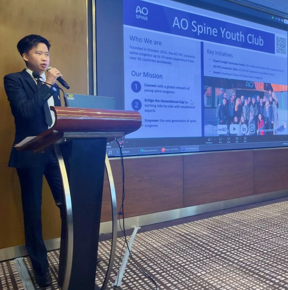 SamSompoom's tweet photo. Thank you AO Trauma @CeciliaZugaib @eberhard_denk, Professor Takashi Miyamoto and Charing for giving us the golden opportunity to share the lessons we learned from building @AOSpine Youth Club🙇‍♂️🙇‍♂️🙇‍♂️

Special thanks to @CeciliaZugaib and Ajarn Aom Napol for the photos🙇‍♂️🙇‍♂️🙇‍♂️ https://t.co/03HZv04LqU