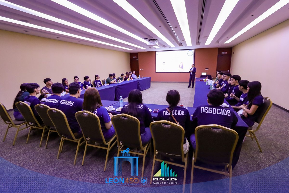 Poliforum León tweet media
