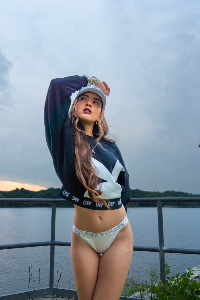 GoddessLRuby's tweet photo. Do you think I’m cute ?�� https://t.co/Lm6q7b36ER