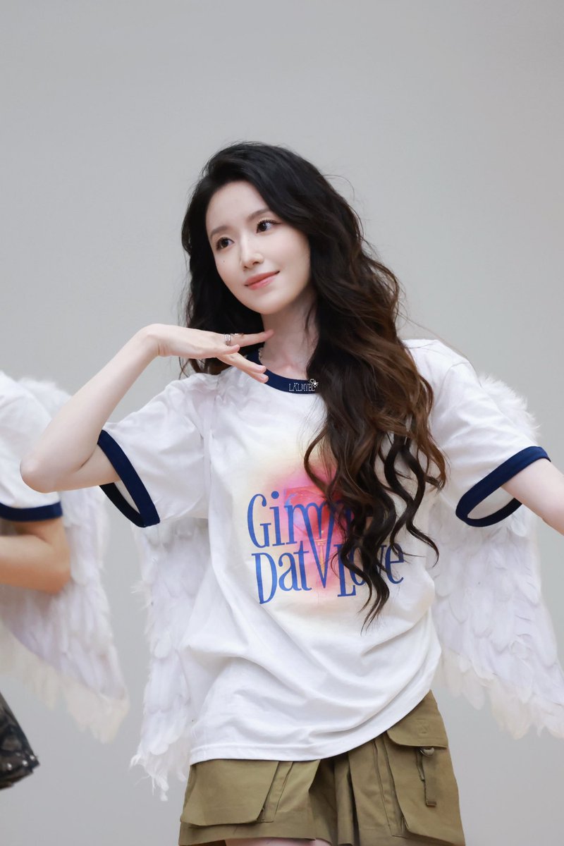 lklmybl's tweet photo. 260711 💖💘

#슈화 #SHUHUA #舒華 #舒华
#여자아이들 #シュファ #아이들                                                  

#GIDLE #idle https://t.co/6lBSlxs8Cl