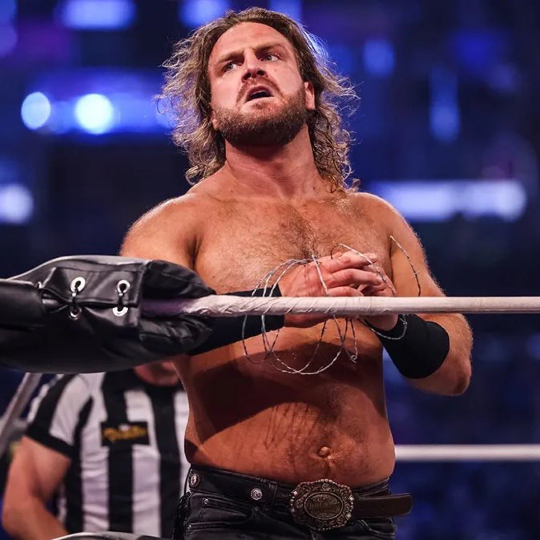 WrestlePurists's tweet photo. ๐จ TONY KHAN ANNOUNCED THAT HANGMAN ADAM PAGE RETURNS TO AEW TOMORROW ON COLLISION!!!
HANGMAN KICKS OFF THE SHOW!!!
#AEWCollision https://t.co/QyAUVYKz0n