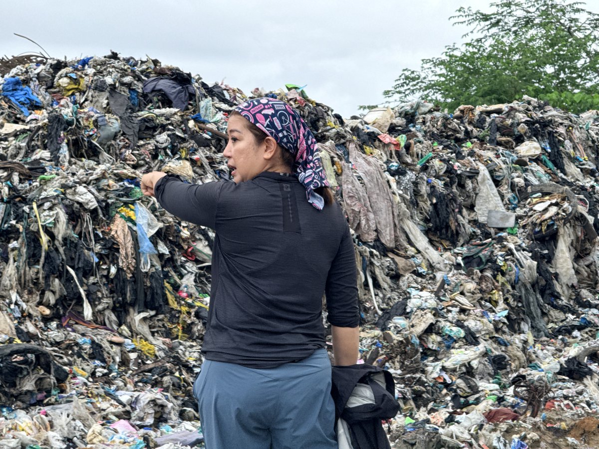 IWitnessGMA's tweet photo. PANIBAGONG DOKUMENTARYO ANG HANDOG NI KARA DAVID MAMAYANG GABI!

Abangan ‘yan sa pinakabagong dokumentaryo ni Kara David sa #IWitness, ang ‘Ibinasurang Paraiso,’ ngayong Sabado, 10:15 PM sa GMA Network. https://t.co/l6WMuJhJQ0
