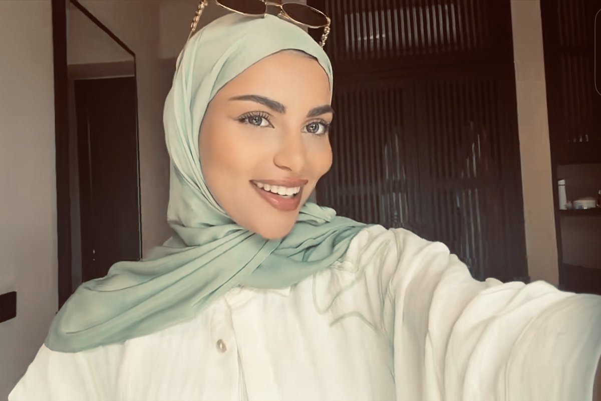 Eman8707's tweet photo. #كادي_الجريسي_اندونيسيا 
🤍💚😘🏝️ https://t.co/tWxxCZZXMn