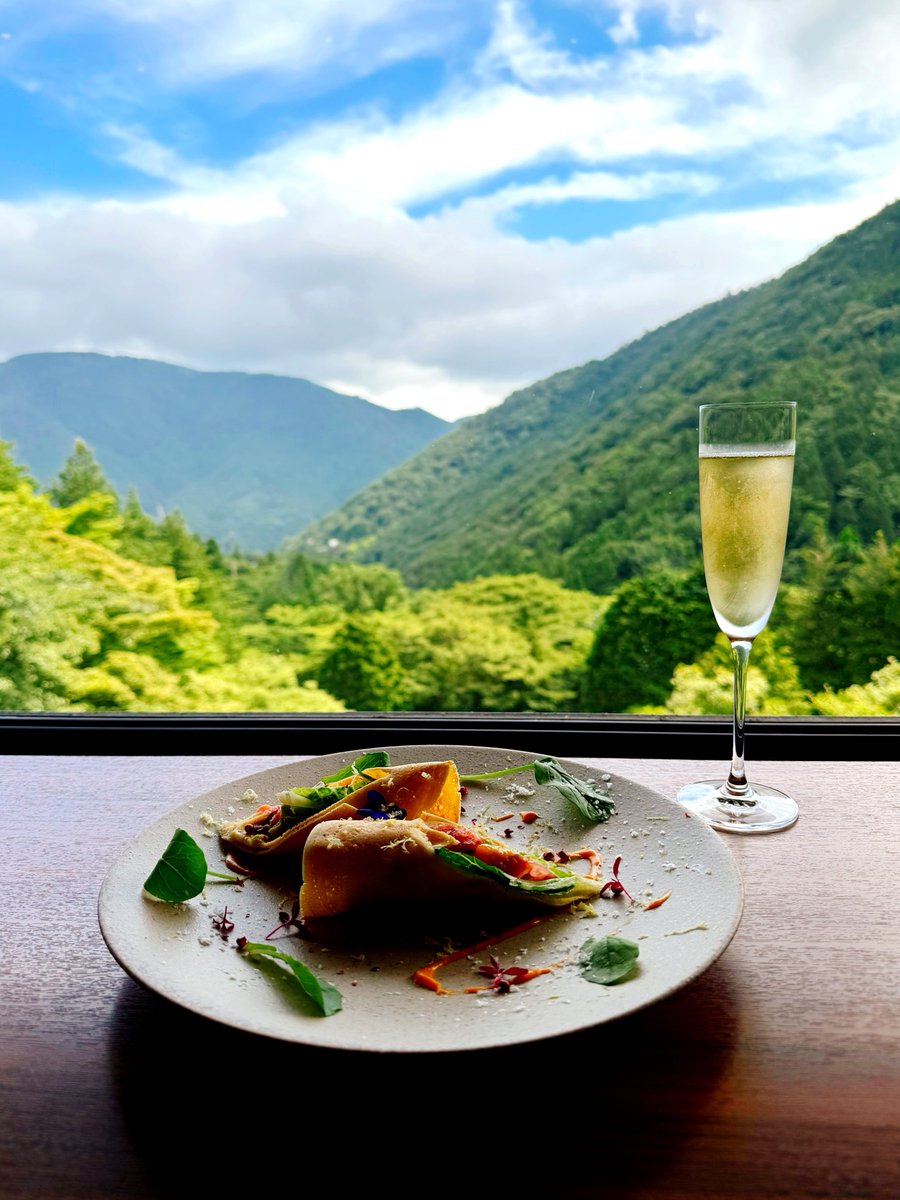 aCMa_BK's tweet photo. 酒・山・酒 https://t.co/XAYDTcQya7
