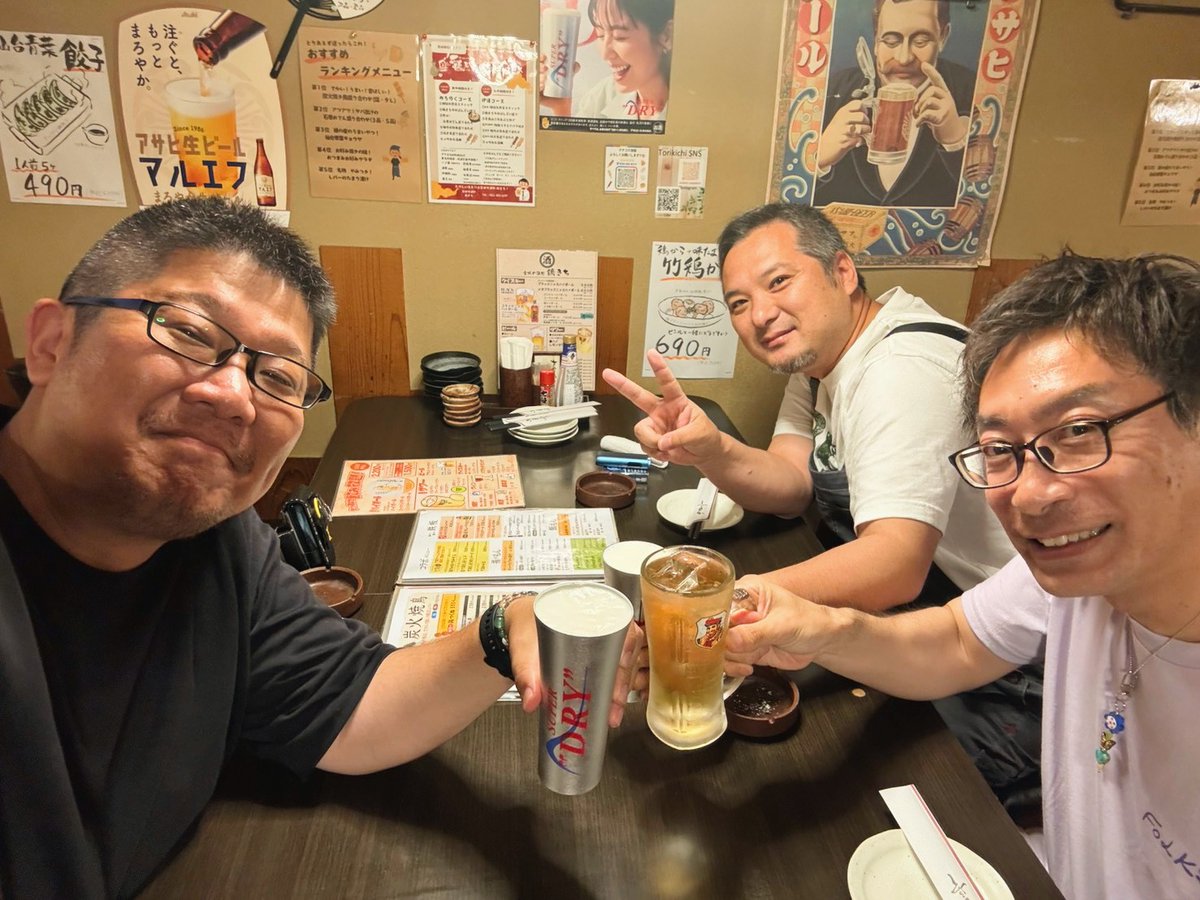 4eggsinmy's tweet photo. 久しぶりに会うなぁとは思うものの、具体的に〇年ぶりと言われると時の流れの厳しさを実感しますね⋯
とは言え、やってることは昔と変わらないんだけどwww https://t.co/cN6e0lBp0J