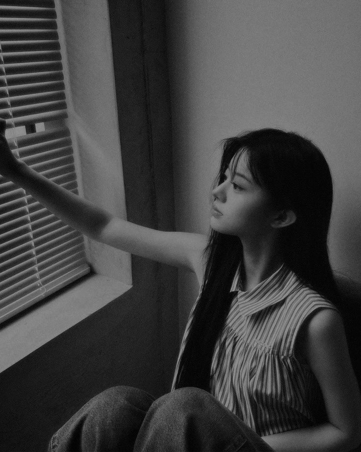RandaiMaya's tweet photo. @TamagoPost ️️
 ️️

 ️️
KIRANILA NIRANJANI, 2004.
Punya hobi menonton ulang film
kesukaan sampai lebih dari 5 kali.

Kalau calon kawan, bagaimana?
Adakah hobi yang kini digemari?
 ️️

 ️️
 ️️ https://t.co/G2kntJtZCc
