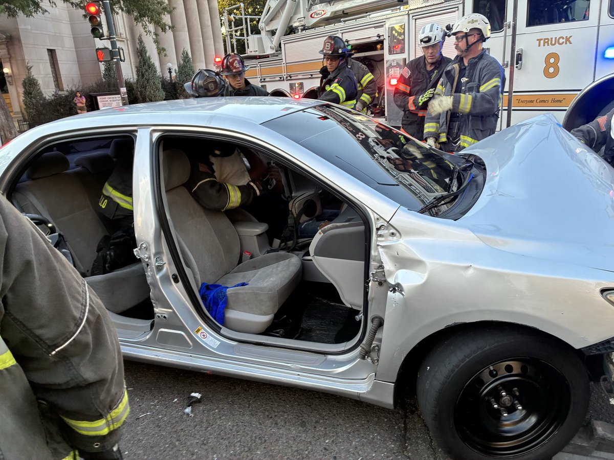Denver Fire Department tweet media