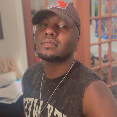 Kingkory91's tweet photo. #NewProfilePic https://t.co/fjjOSQhADq