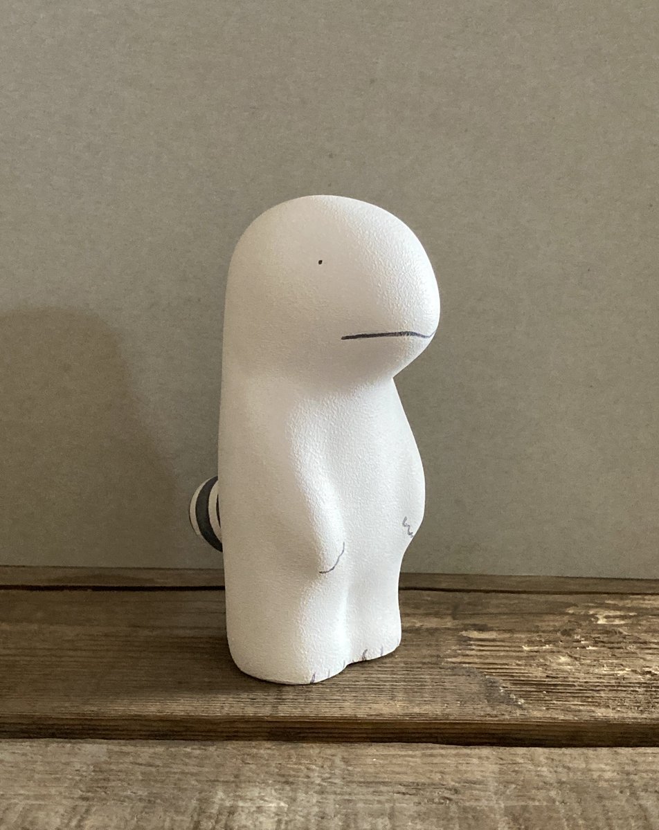 akit002's tweet photo. 「panpanya直売所」より

「動物」はりこ 塗装済完成品

直売所イラストの人形が実際に売っていたらという架空のイメージで制作しました
ひとつずつ手作り品ですので同じ物はありません！
ユリイカ「資料性みやげ」の章からヒントを得て張り子にしました

「3-19-04」ATB23

#panpanya
#WF2026S https://t.co/9SKg1LN5gW