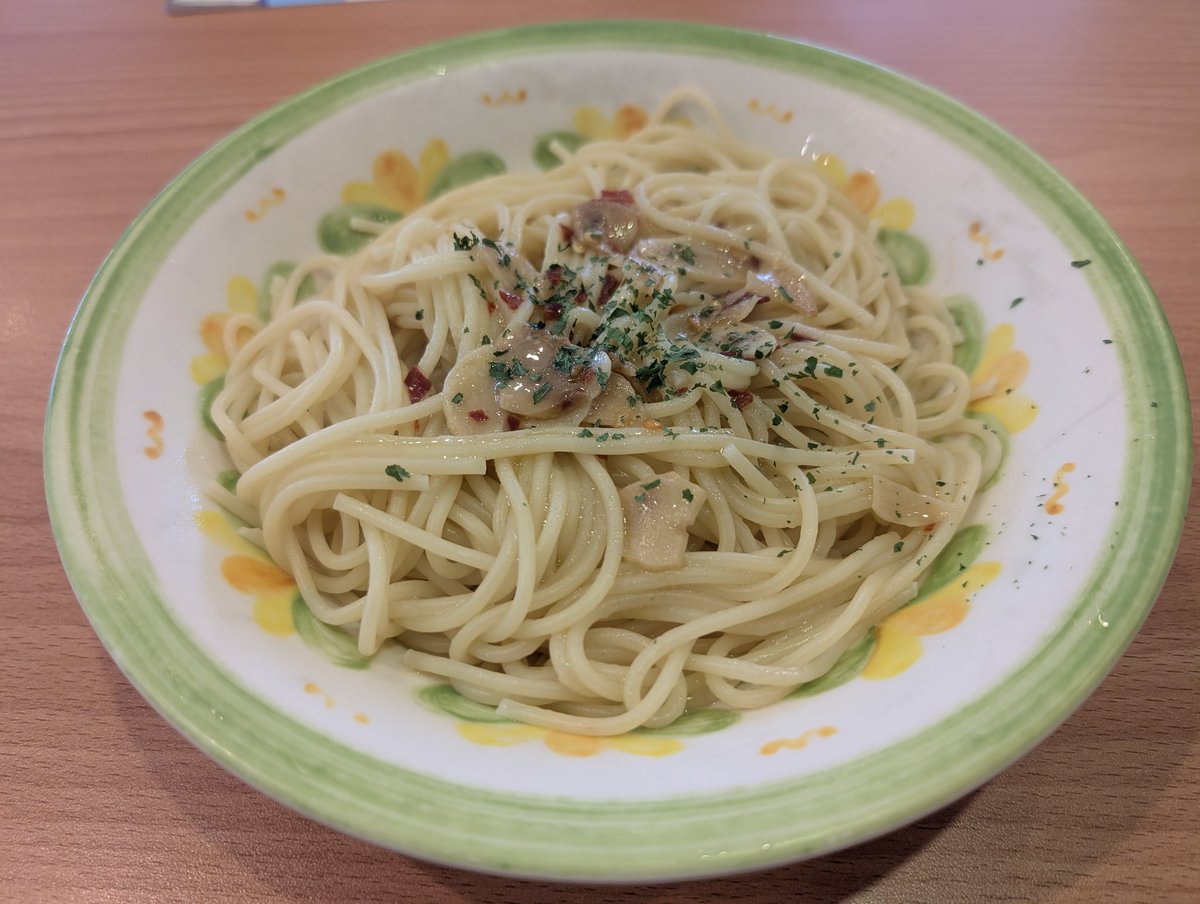 zzknc's tweet photo. 300円の幸せ https://t.co/Yi66QIyvmM