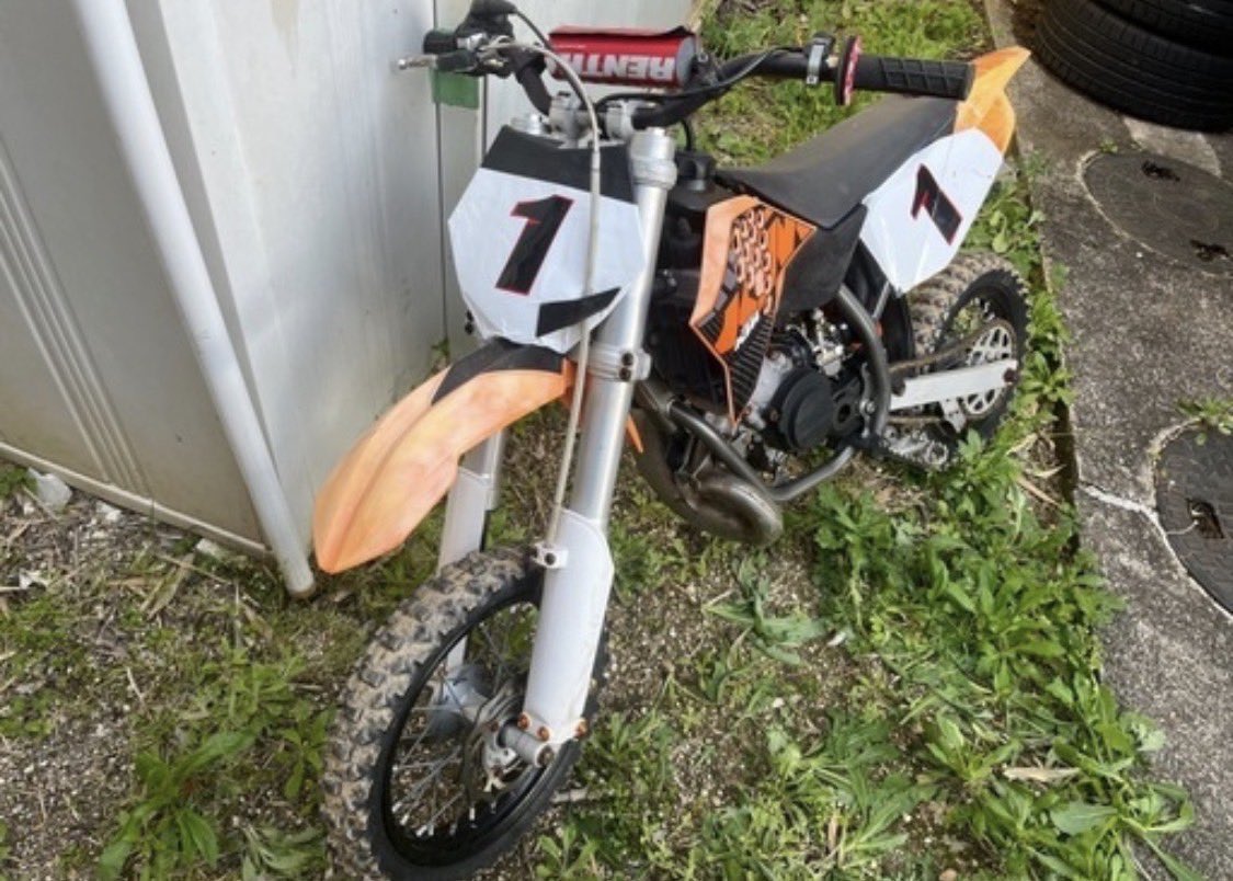 minimotoparkmpg's tweet photo. 拡散お願いします
お客様からのご依頼で購入者探しています。
興味のある方よろしくお願いします🙇
KTM50SX
15万円
相談あり https://t.co/tgwKIEjOnW