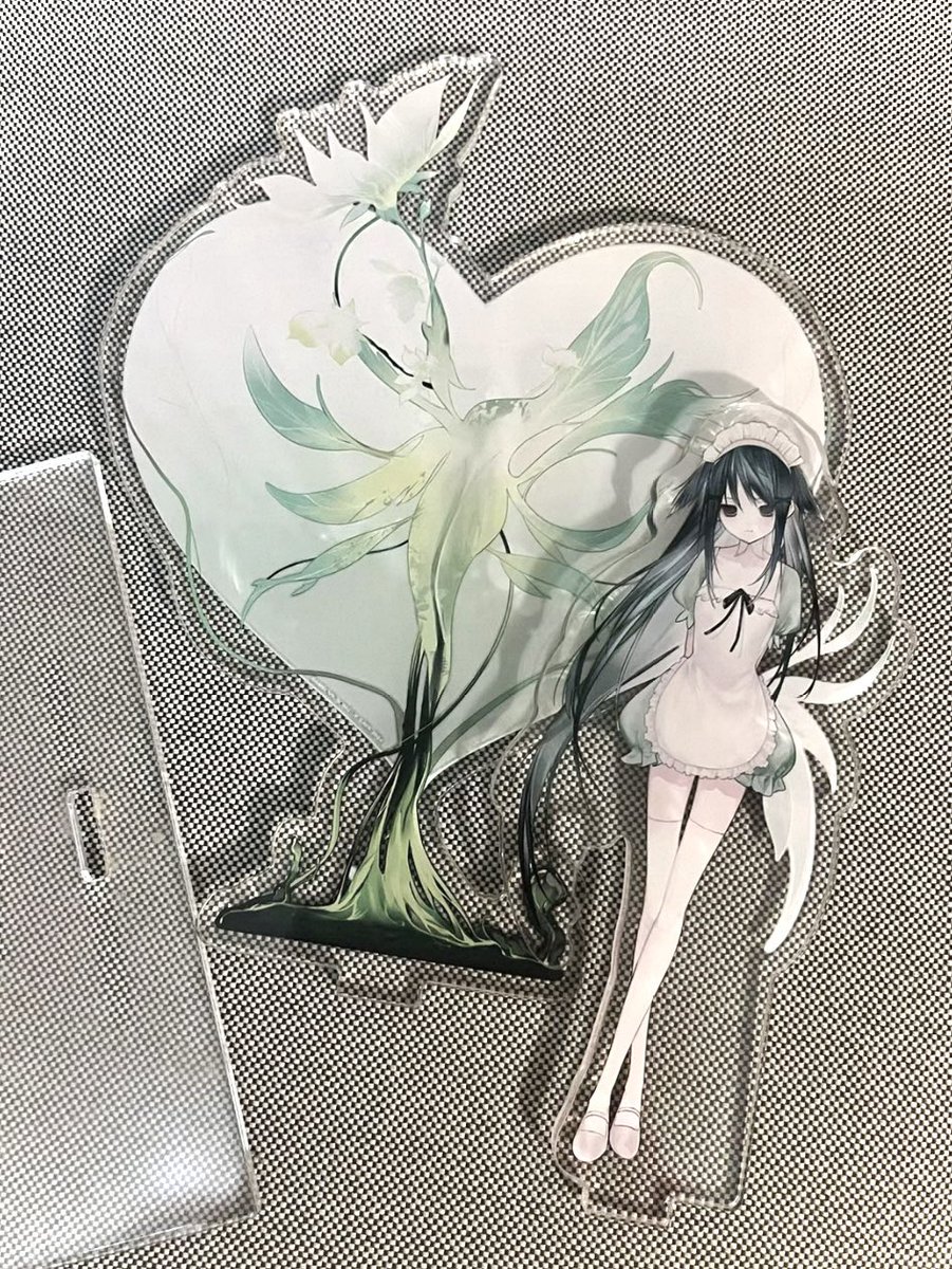 lovemms's tweet photo. Saya acrylic https://t.co/rmzLzZa4BJ