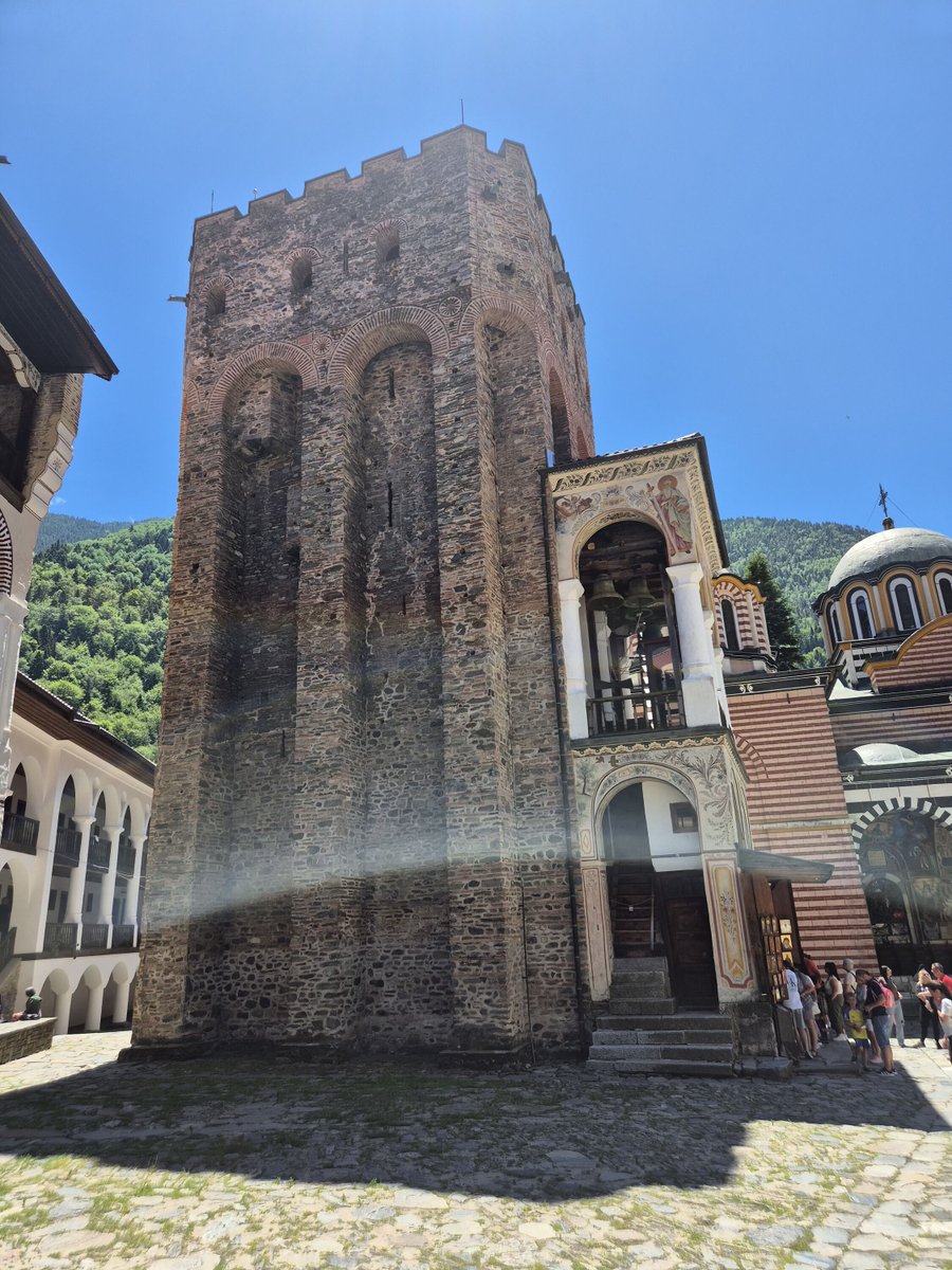 vanheel_timmy's tweet photo. Bell tower and sunny courtyard vibes at Rila Monastery, Bulgaria. Absolutely stunning! 🏛️
#RilaMonastery #Bulgaria #Travel https://t.co/fpSKjmZJxy