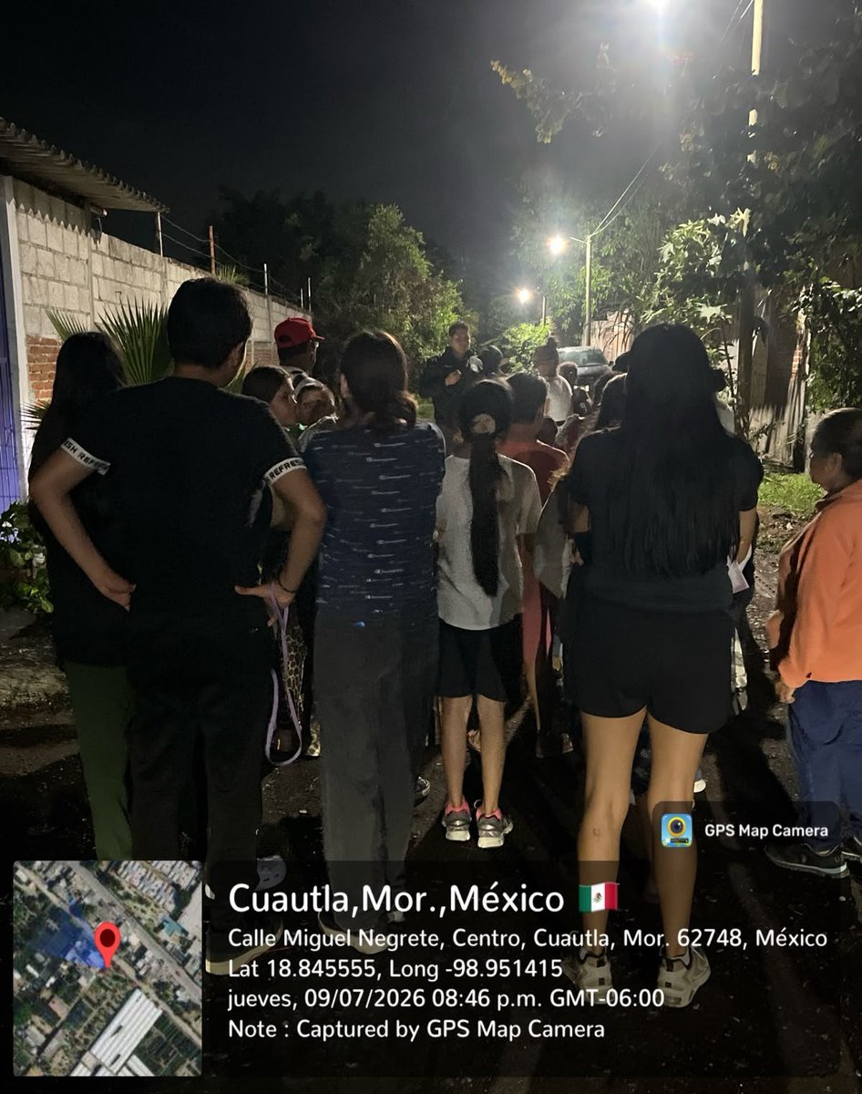 Luis_diazdeleon's tweet photo. Esta semana junto con las ayudantías del Municipio de Cuautla, Morelos, el Presidente Municipal Salvador Molina y Braulio Olivar Enlace Estatal del @GobiernoMorelos realizamos recorridos nocturnos en TODAS las colonias para escuchar de manera directa las necesidades de la población en materia de Seguridad. #PlanCuautla @SSPCMexico @spf_sspc @OHarfuch @margarita_gs @GobiernoMX