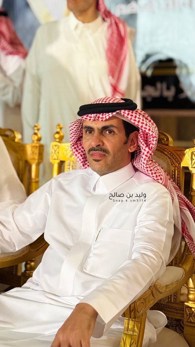 ksm5114's tweet photo. الشاعر المبدع 📿👏🏻
@mansuri70 
📸
@ksm5114 https://t.co/BVduJp9CtE