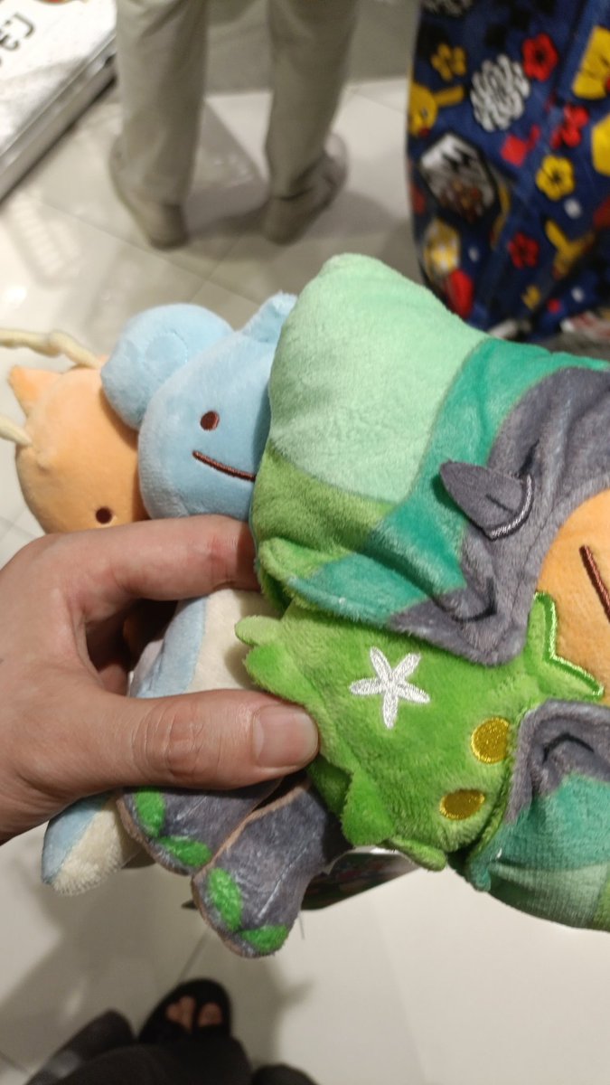 Worldendunknown's tweet photo. ガンガン追加されてるからまだ売り切れにはならなそう https://t.co/3r9fJdOZht