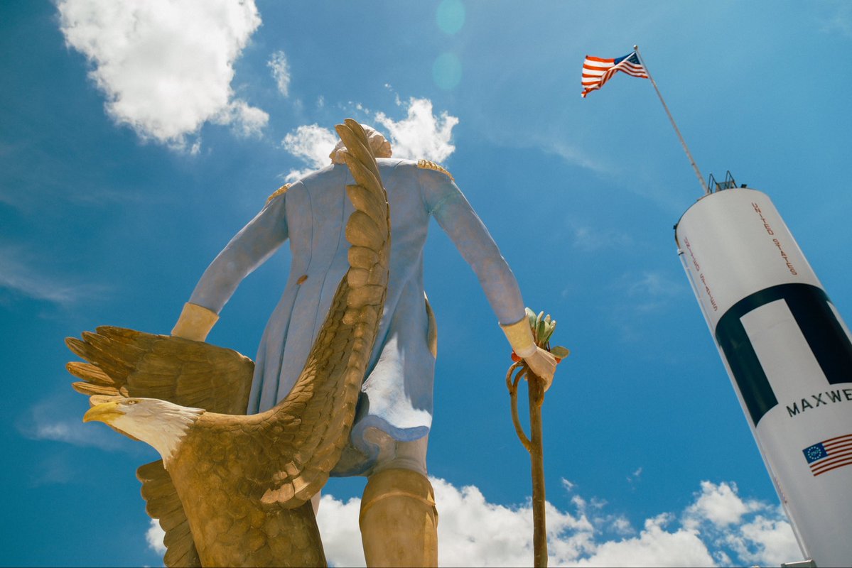 Mo Monuments tweet media