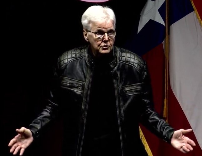 ericsjahnke's tweet photo. @JMurphy91689355 @cturnbull1968 @DanPatrickTX @TexasGOP Texans regularly pass around pictures of this Yankee sissy. We hate his guts.
This coming from a FAR right conservative. #Texit https://t.co/4E2NE4d4M1
