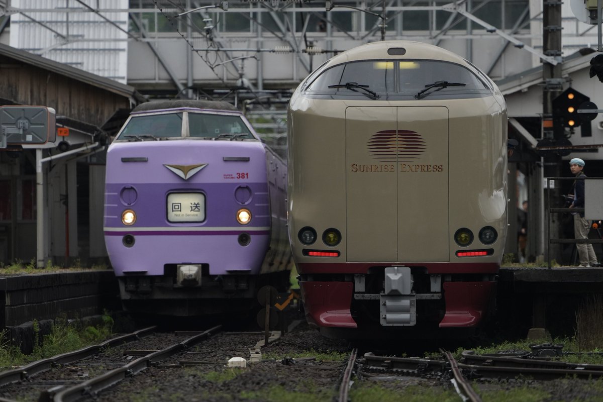 yanagi185's tweet photo. #285系デビュー28周年
現役で走る唯一の定期寝台列車として、これからも走り続けてほしいです https://t.co/xVb5qQvPYr