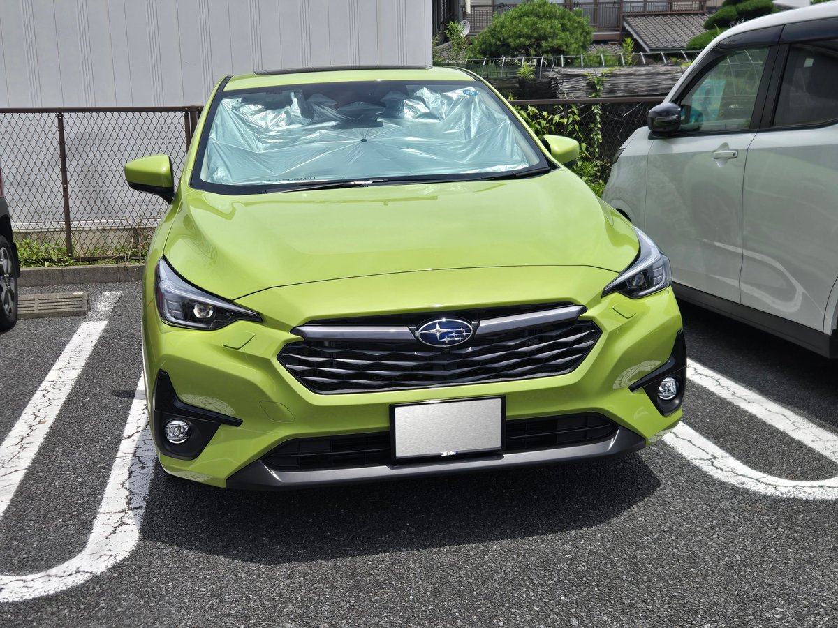 integra_typeis's tweet photo. 新兵器のブロワーは力尽きたが儀式🚗🚿は行ったので()

まぁ明日雨予報なんですけどね?
ディーラーに汚い状態で入庫させたくないじゃん??( https://t.co/iWZVDWP6DA