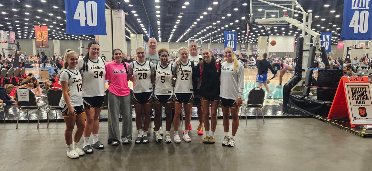 TrottersArmes's tweet photo. Really proud of this @LadyTrotters group! We’ve averaged around 50 college coaches @TFNsRun4Roses per game watch us play over the last few days. That’s D1, D2, D3, & NAIA I’m not sure how many was at this particular game, but it was packed out. A testament to these kids and the trust colleges have in the Trotters organization.  56 offers and counting!!! #WeAreBlessed @NE2K_Rich @Elite40League @Ohio_Basketball