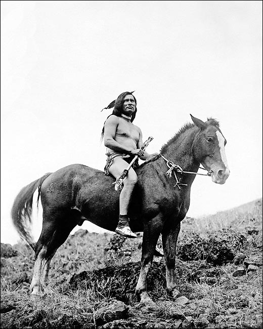 makehistorycool's tweet photo. A Nez Perce warrior on horseback.

Fierce enough to be feared across the Northwest.
Kind enough to be remembered with deep respect.

That was the paradox of the Nez Perce.

They were not weak people forced into history. They were horsemen, hunters, families, diplomats, and warriors who knew the land better than any army sent against them.

They could fight with stunning courage.

But they were also known for hospitality, honor, and a way of life rooted in dignity.

History often tries to make Native people one-dimensional.

The Nez Perce were anything but.