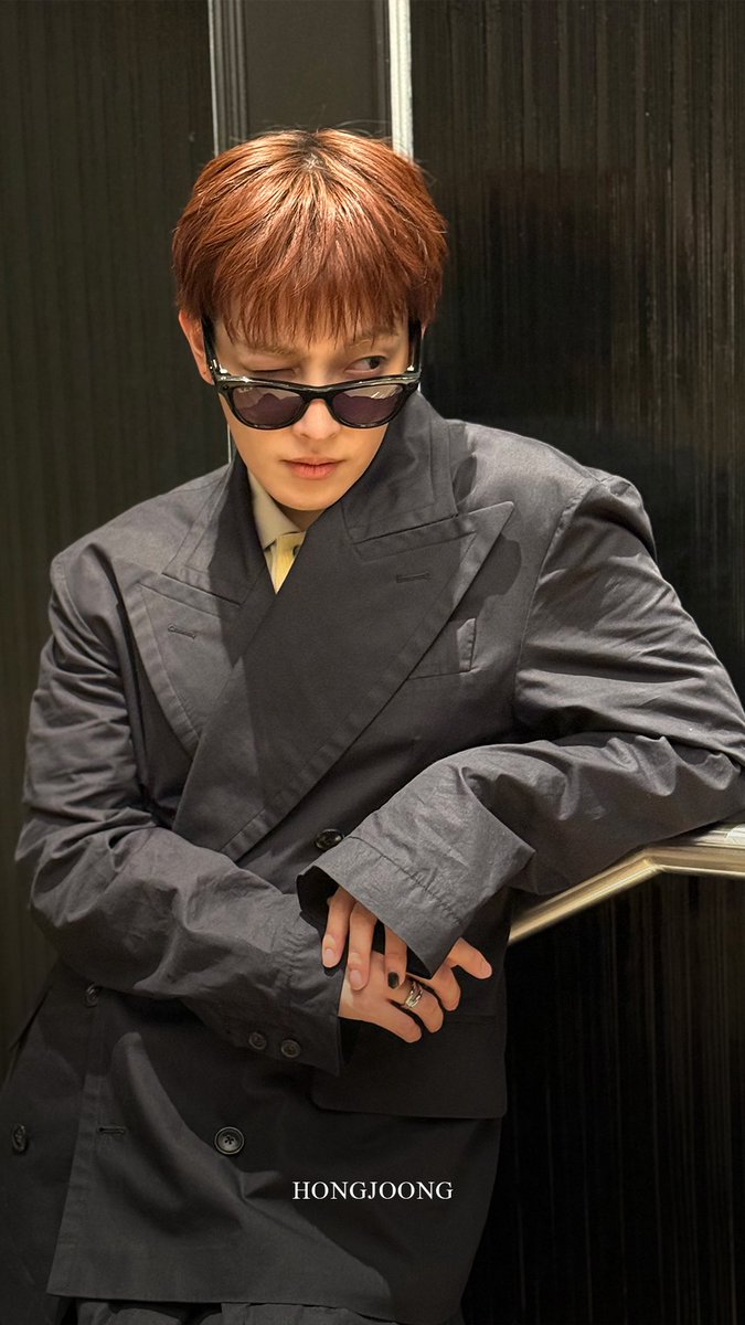 1024 tweet media
