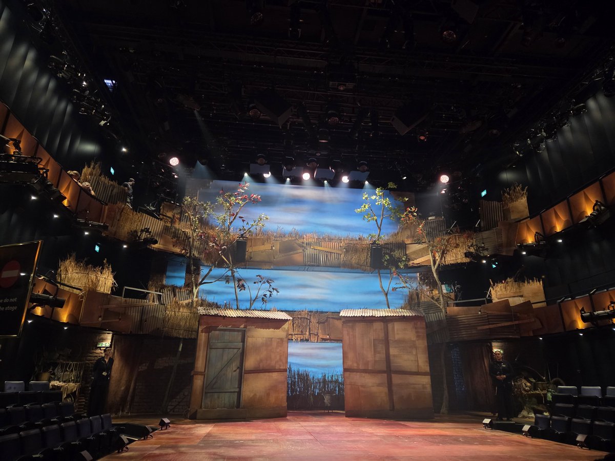 keyhole_gomson's tweet photo. 260710 뮤지컬 The boy who harnessed the wind 자첫 후기
(웨엔에서 뮤 바람을 길들인 풍차소년 보고온 후기) https://t.co/L4dpuPdJTd