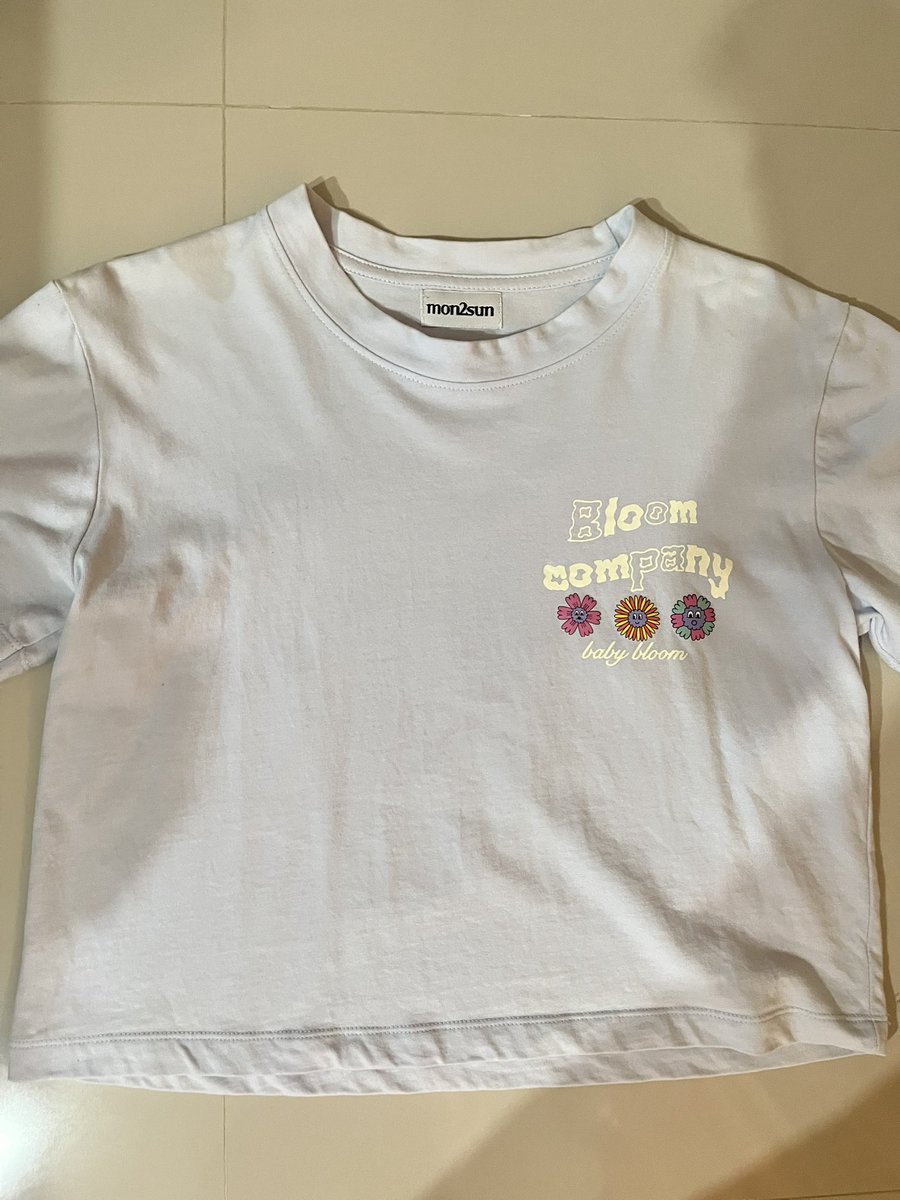 depjfer's tweet photo. เสื้อยืดmon2sun 
150฿

#ส่งต่อเสื้อผ้า #ส่งต่อเสื้อผ้ามือสอง #เสื้อผ้ามือสอง #ส่งต่อเสื้อผ้ามือ2 #vghbkk #bemingbkk #cintageshop #stylistshop #ส่งต่อcintage #โล๊ะตู้ #ส่งต่อstylist #เสื้อผ้ามือสองสภาพดี #ส่งต่อmon2sun https://t.co/QhyftvX4yc
